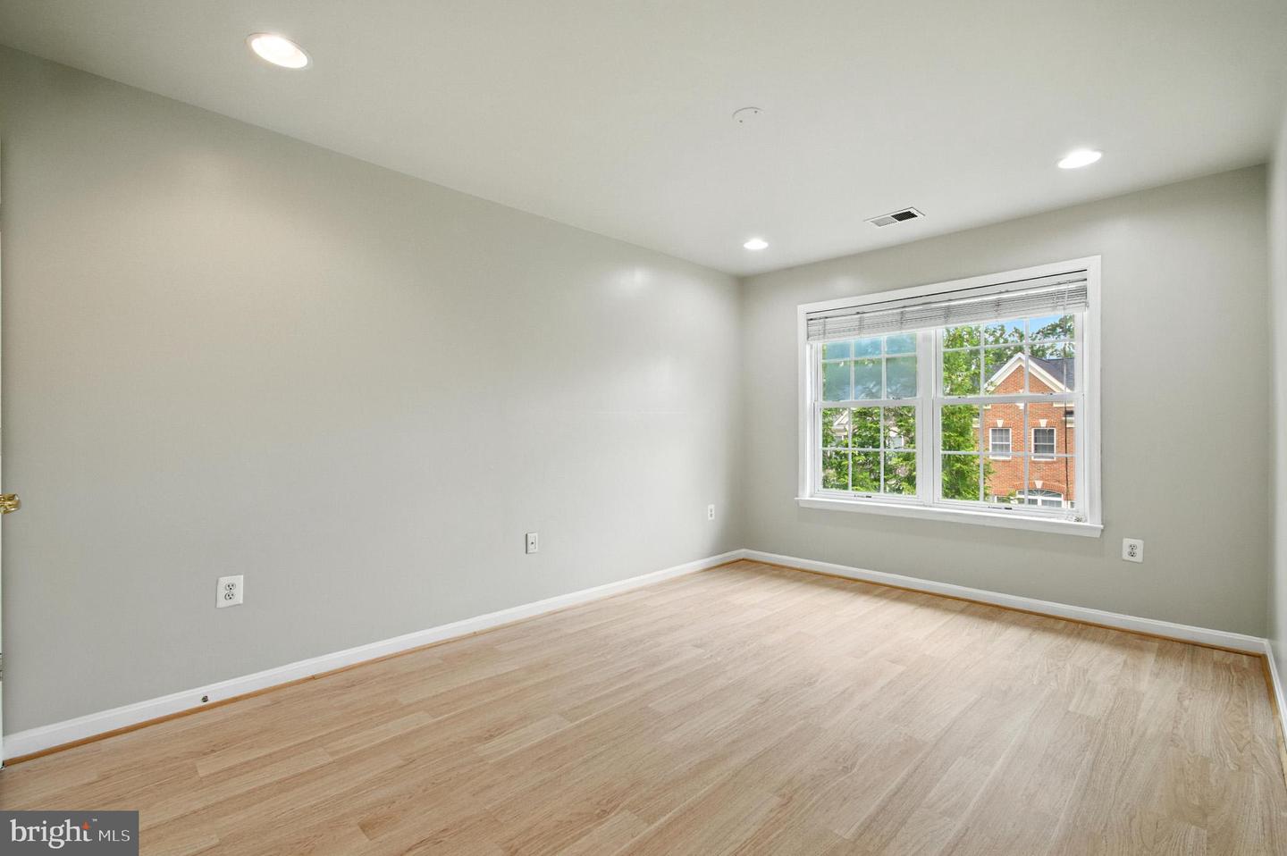 47565 ROYAL BURNHAM TER, STERLING, Virginia 20165, 4 Bedrooms Bedrooms, ,2 BathroomsBathrooms,Residential,For sale,47565 ROYAL BURNHAM TER,VALO2103122 MLS # VALO2103122