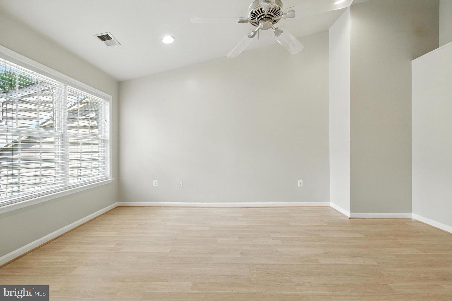 47565 ROYAL BURNHAM TER, STERLING, Virginia 20165, 4 Bedrooms Bedrooms, ,2 BathroomsBathrooms,Residential,For sale,47565 ROYAL BURNHAM TER,VALO2103122 MLS # VALO2103122