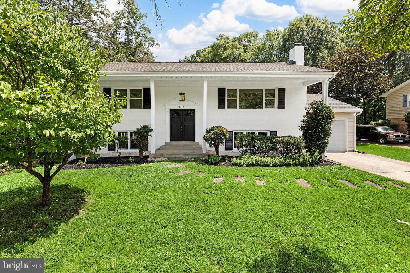 8614 GATESHEAD RD, ALEXANDRIA, Virginia 22309, 4 Bedrooms Bedrooms, ,3 BathroomsBathrooms,Residential,For sale,8614 GATESHEAD RD,VAFX2257496 MLS # VAFX2257496
