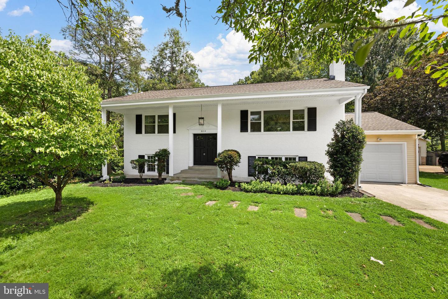 8614 GATESHEAD RD, ALEXANDRIA, Virginia 22309, 4 Bedrooms Bedrooms, ,3 BathroomsBathrooms,Residential,For sale,8614 GATESHEAD RD,VAFX2257496 MLS # VAFX2257496