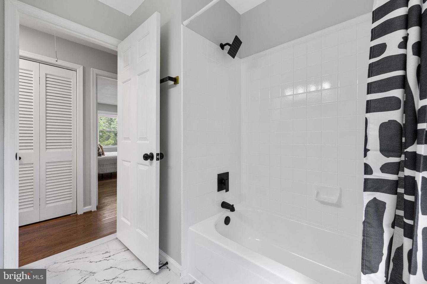 8614 GATESHEAD RD, ALEXANDRIA, Virginia 22309, 4 Bedrooms Bedrooms, ,3 BathroomsBathrooms,Residential,For sale,8614 GATESHEAD RD,VAFX2257496 MLS # VAFX2257496