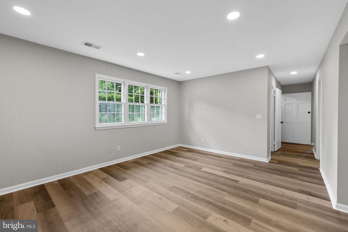 8614 GATESHEAD RD, ALEXANDRIA, Virginia 22309, 4 Bedrooms Bedrooms, ,3 BathroomsBathrooms,Residential,For sale,8614 GATESHEAD RD,VAFX2257496 MLS # VAFX2257496