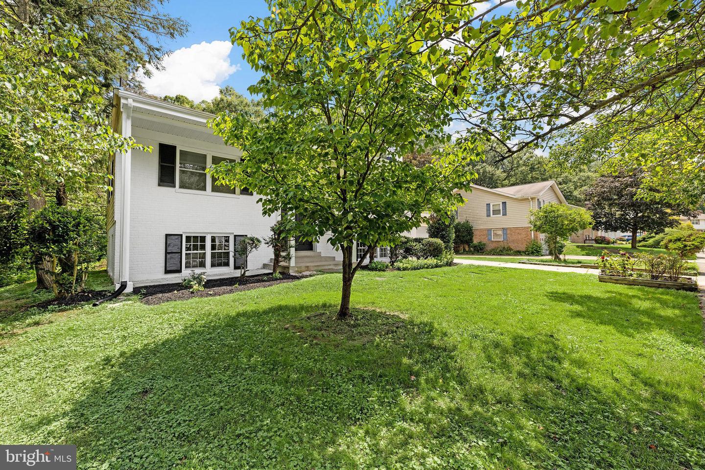 8614 GATESHEAD RD, ALEXANDRIA, Virginia 22309, 4 Bedrooms Bedrooms, ,3 BathroomsBathrooms,Residential,For sale,8614 GATESHEAD RD,VAFX2257496 MLS # VAFX2257496