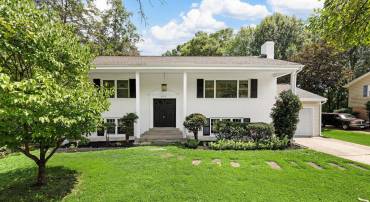 8614 GATESHEAD RD, ALEXANDRIA, Virginia 22309, 4 Bedrooms Bedrooms, ,3 BathroomsBathrooms,Residential,For sale,8614 GATESHEAD RD,VAFX2257496 MLS # VAFX2257496
