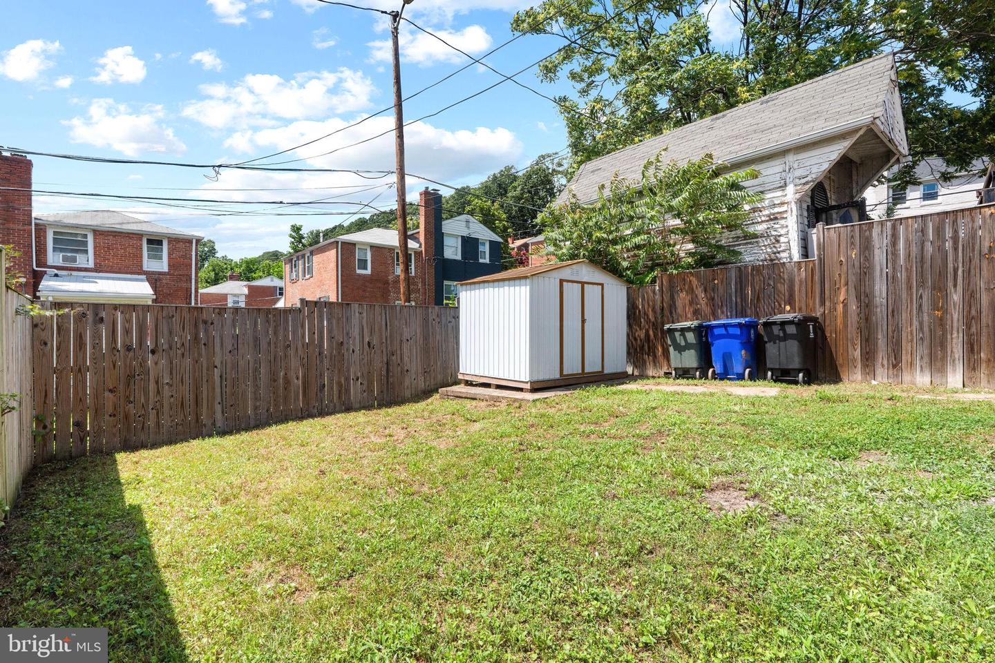 3625 S FOUR MILE RUN DR, ARLINGTON, Virginia 22206, 3 Bedrooms Bedrooms, ,3 BathroomsBathrooms,Residential,For sale,3625 S FOUR MILE RUN DR,VAAR2061358 MLS # VAAR2061358