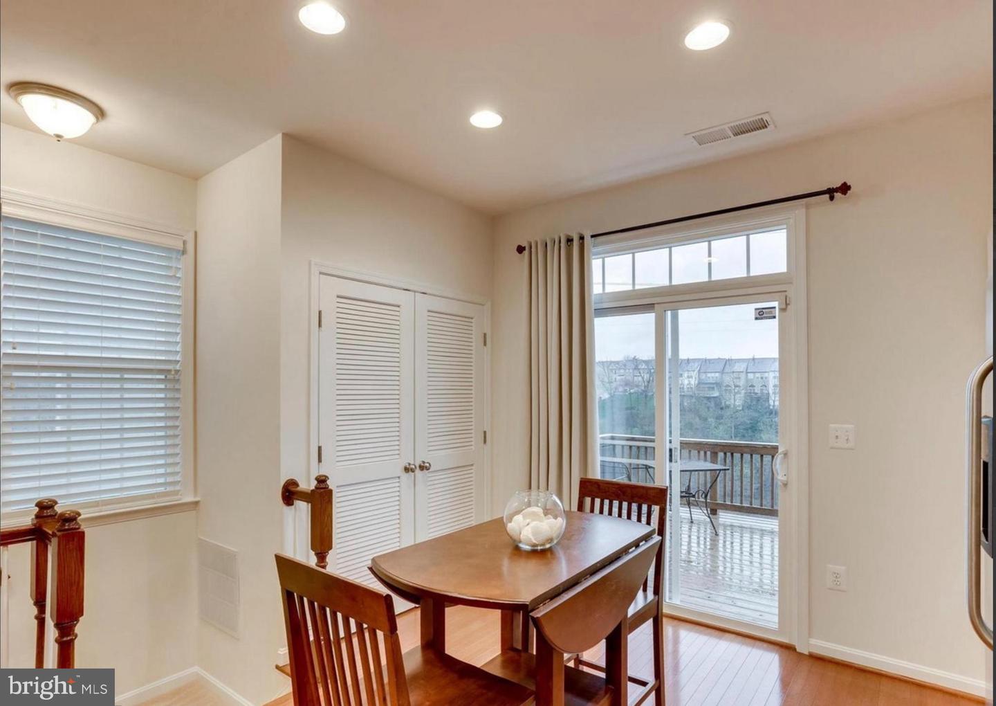 15715 JOHN DISKIN CIR, WOODBRIDGE, Virginia 22191, 3 Bedrooms Bedrooms, ,3 BathroomsBathrooms,Residential,For sale,15715 JOHN DISKIN CIR,VAPW2099988 MLS # VAPW2099988