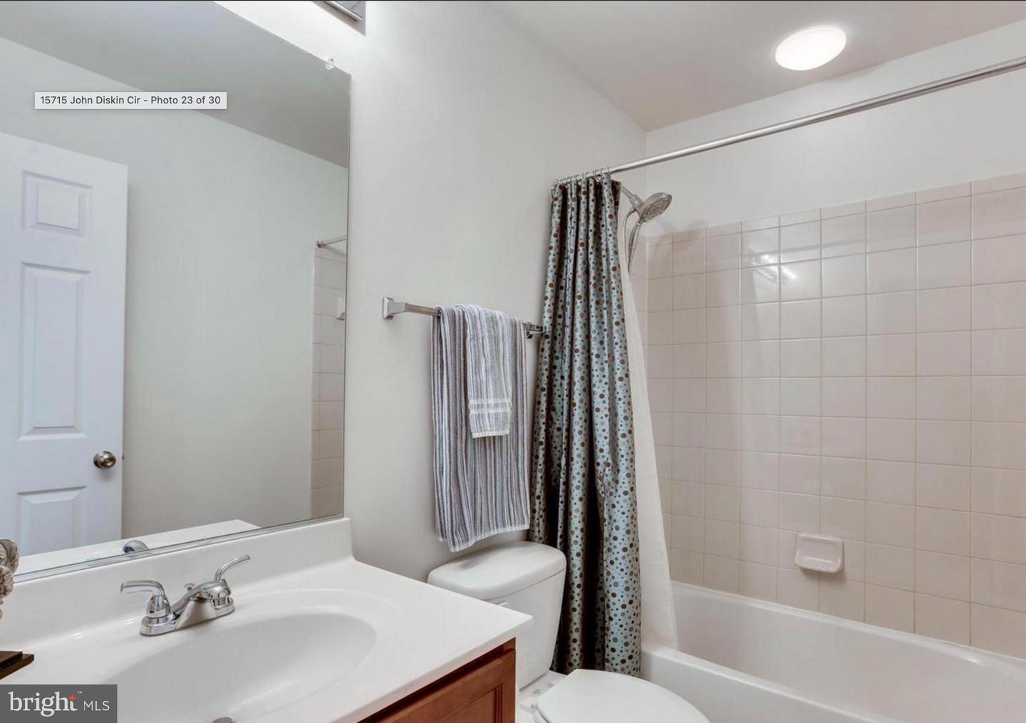15715 JOHN DISKIN CIR, WOODBRIDGE, Virginia 22191, 3 Bedrooms Bedrooms, ,3 BathroomsBathrooms,Residential,For sale,15715 JOHN DISKIN CIR,VAPW2099988 MLS # VAPW2099988