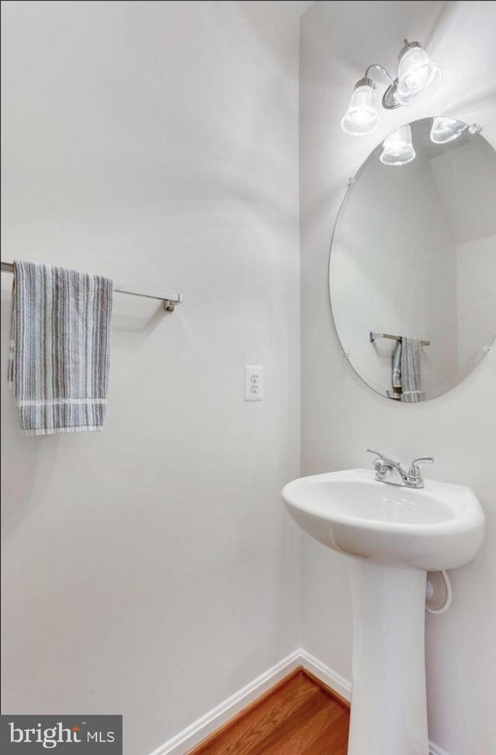 15715 JOHN DISKIN CIR, WOODBRIDGE, Virginia 22191, 3 Bedrooms Bedrooms, ,3 BathroomsBathrooms,Residential,For sale,15715 JOHN DISKIN CIR,VAPW2099988 MLS # VAPW2099988