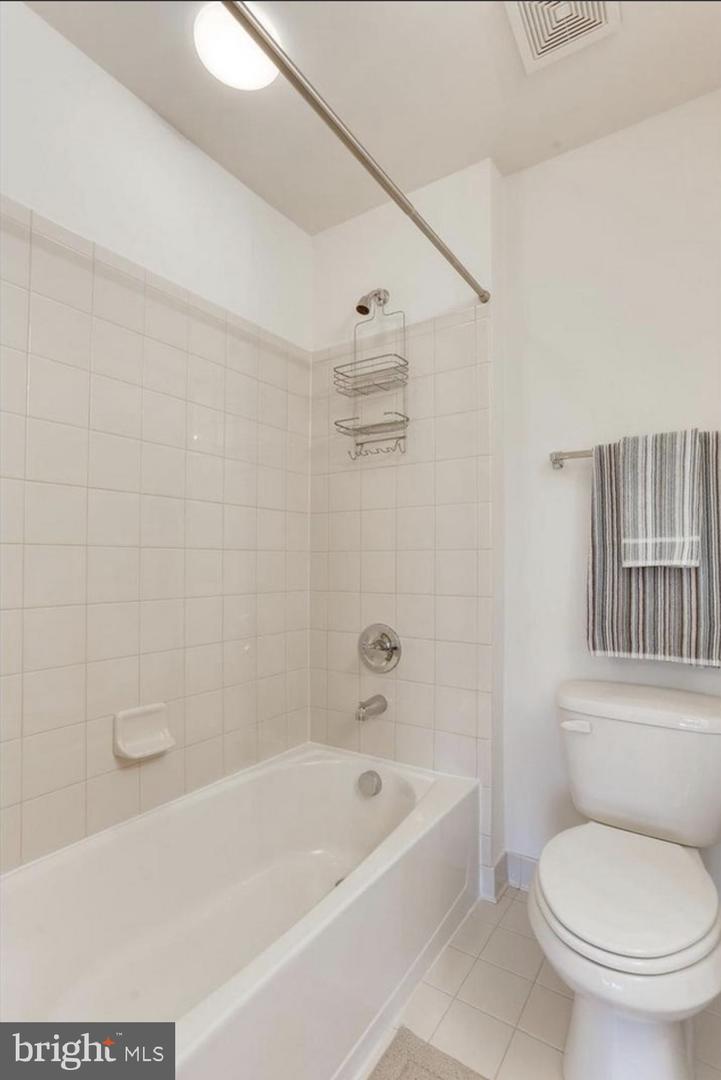 15715 JOHN DISKIN CIR, WOODBRIDGE, Virginia 22191, 3 Bedrooms Bedrooms, ,3 BathroomsBathrooms,Residential,For sale,15715 JOHN DISKIN CIR,VAPW2099988 MLS # VAPW2099988