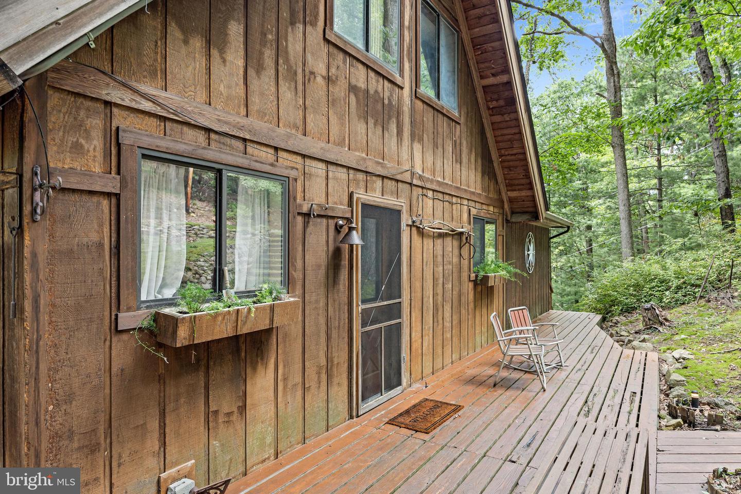 303 JORDAN HOLLOW RD, STANLEY, Virginia 22851, 2 Bedrooms Bedrooms, ,2 BathroomsBathrooms,Residential,For sale,303 JORDAN HOLLOW RD,VAPA2005164 MLS # VAPA2005164
