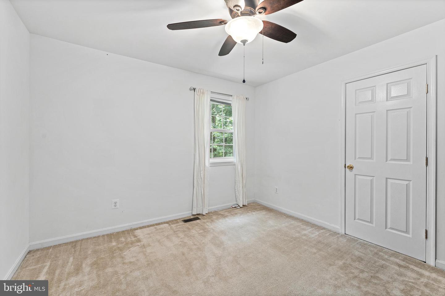 7224 WASHINGTON DR, KING GEORGE, Virginia 22485, 3 Bedrooms Bedrooms, ,3 BathroomsBathrooms,Residential,For sale,7224 WASHINGTON DR,VAKG2006758 MLS # VAKG2006758