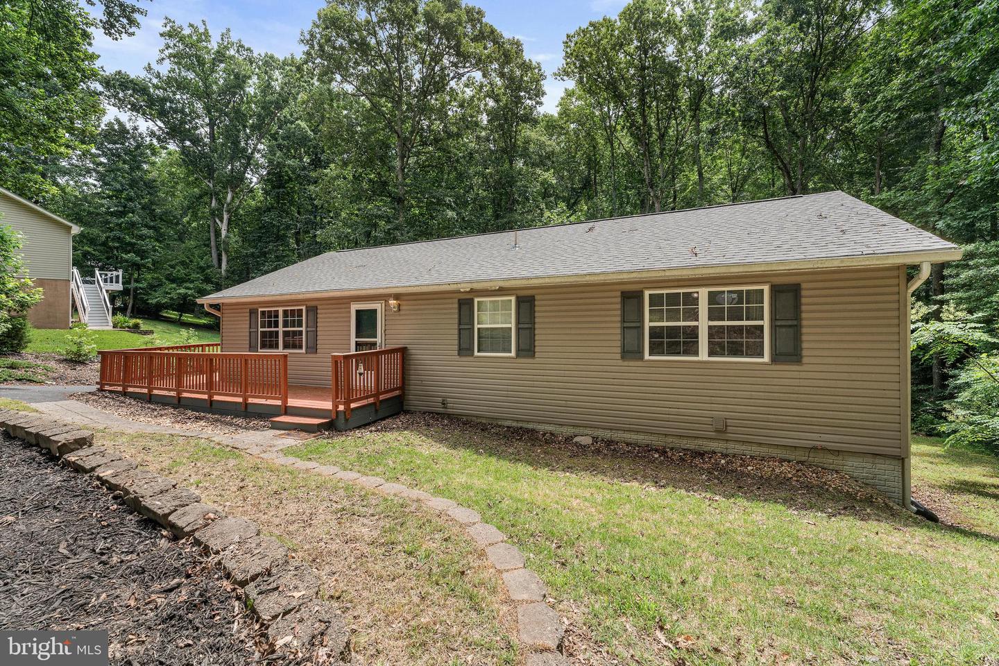 7224 WASHINGTON DR, KING GEORGE, Virginia 22485, 3 Bedrooms Bedrooms, ,3 BathroomsBathrooms,Residential,For sale,7224 WASHINGTON DR,VAKG2006758 MLS # VAKG2006758