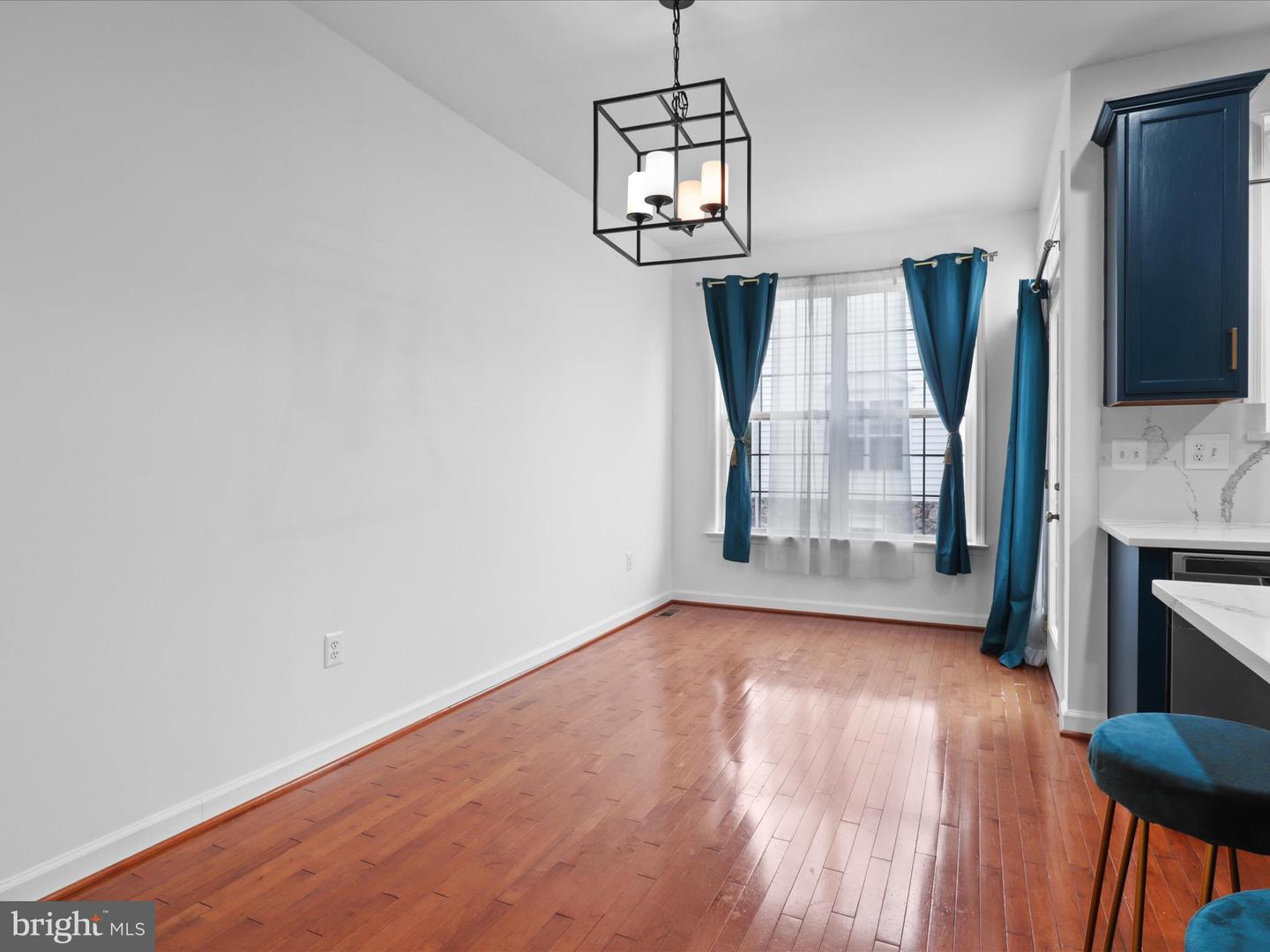 42538 MAGELLAN SQ, BRAMBLETON, Virginia 20148, 3 Bedrooms Bedrooms, ,3 BathroomsBathrooms,Residential,For sale,42538 MAGELLAN SQ,VALO2103152 MLS # VALO2103152