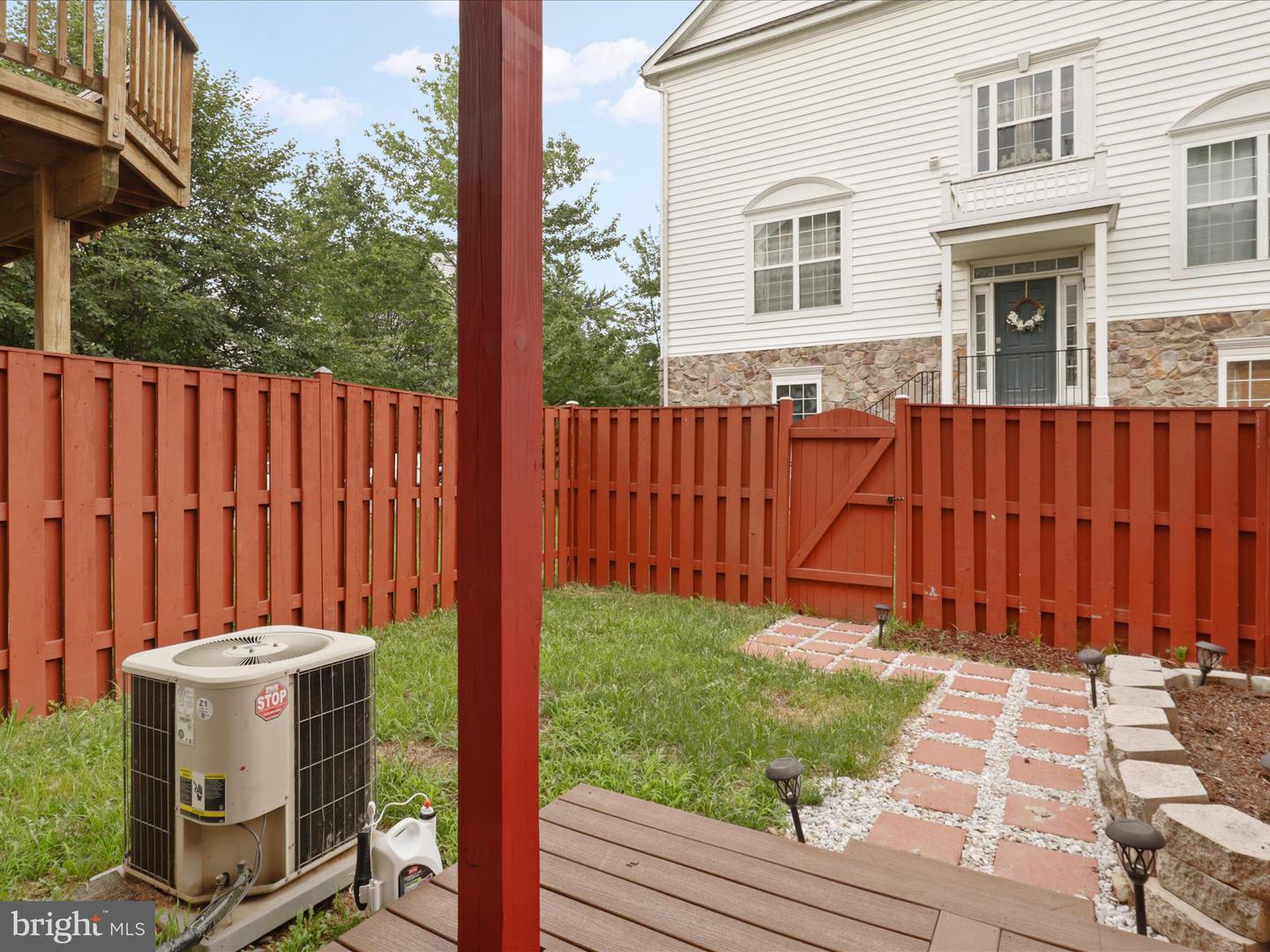 42538 MAGELLAN SQ, BRAMBLETON, Virginia 20148, 3 Bedrooms Bedrooms, ,3 BathroomsBathrooms,Residential,For sale,42538 MAGELLAN SQ,VALO2103152 MLS # VALO2103152