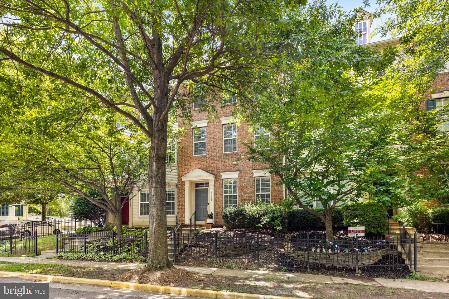 20351 BOWFONDS ST, ASHBURN, Virginia 20147, 3 Bedrooms Bedrooms, ,2 BathroomsBathrooms,Residential,For sale,20351 BOWFONDS ST,VALO2103160 MLS # VALO2103160
