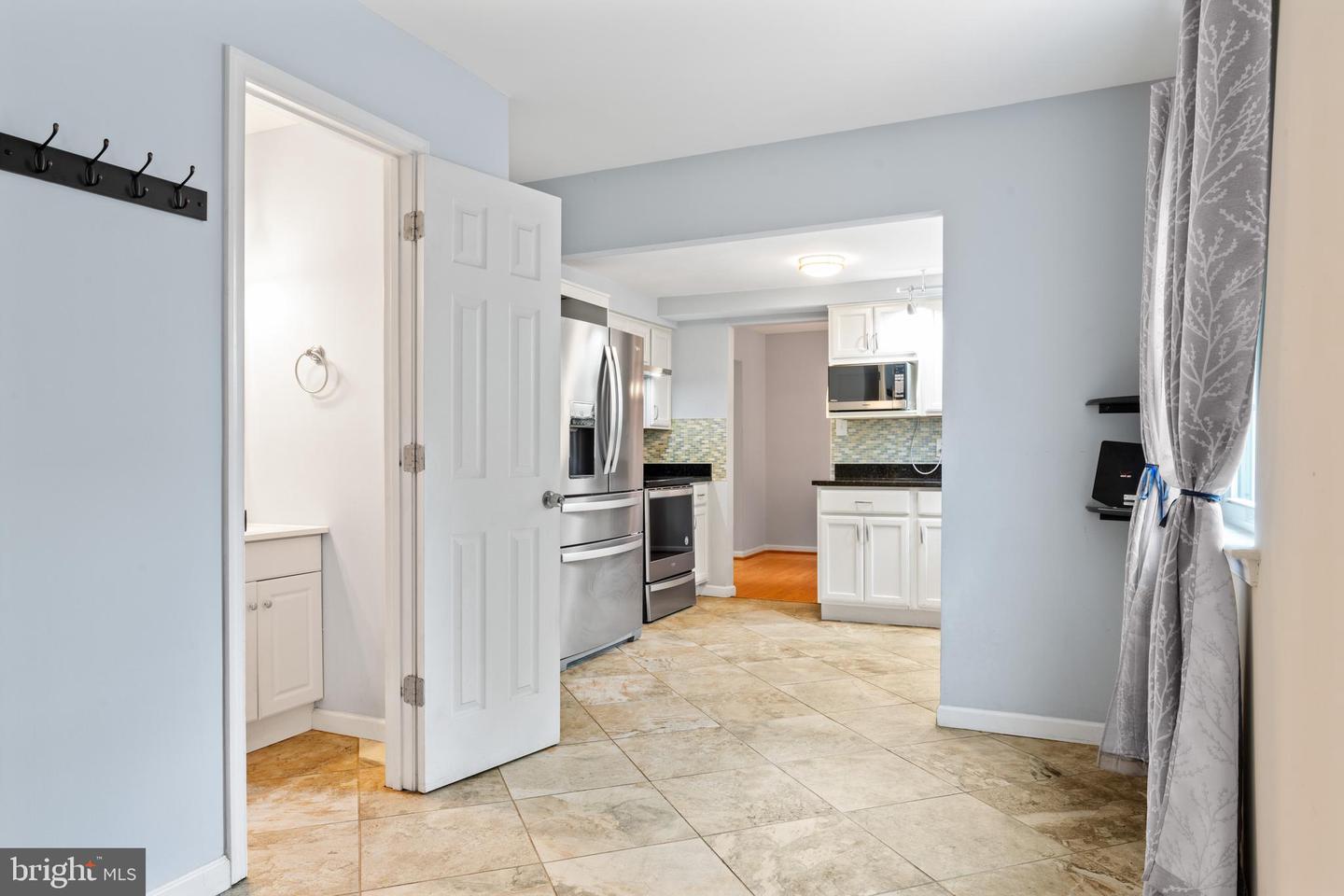 1407 SKYHAVEN CT, HERNDON, Virginia 20170, 3 Bedrooms Bedrooms, ,3 BathroomsBathrooms,Residential,For sale,1407 SKYHAVEN CT,VAFX2257578 MLS # VAFX2257578