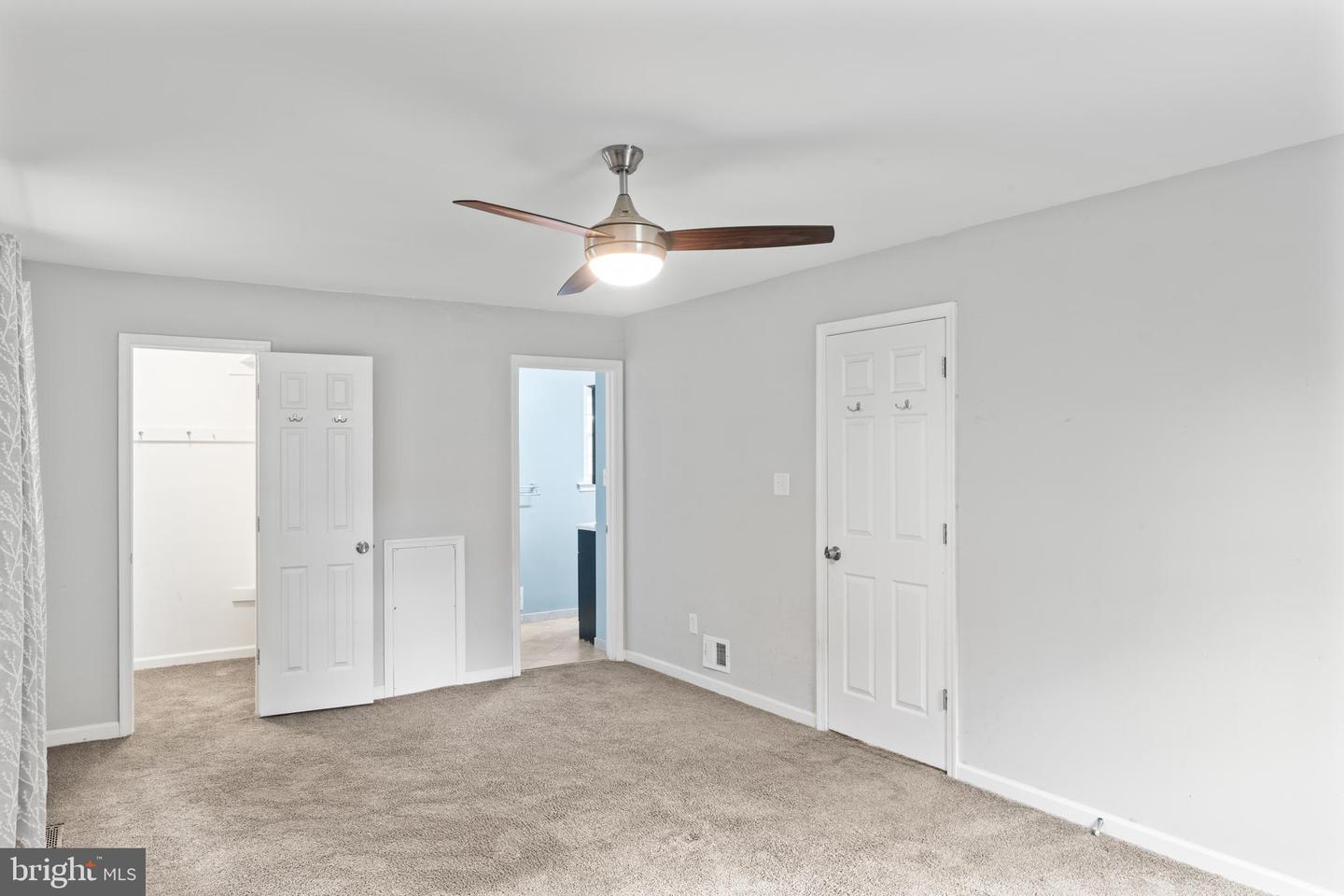 1407 SKYHAVEN CT, HERNDON, Virginia 20170, 3 Bedrooms Bedrooms, ,3 BathroomsBathrooms,Residential,For sale,1407 SKYHAVEN CT,VAFX2257578 MLS # VAFX2257578