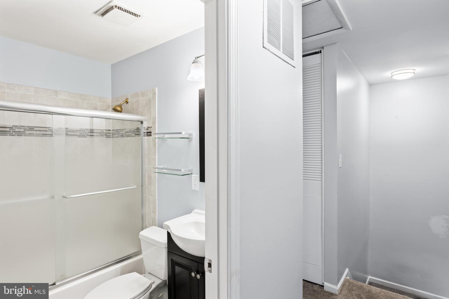 1407 SKYHAVEN CT, HERNDON, Virginia 20170, 3 Bedrooms Bedrooms, ,3 BathroomsBathrooms,Residential,For sale,1407 SKYHAVEN CT,VAFX2257578 MLS # VAFX2257578