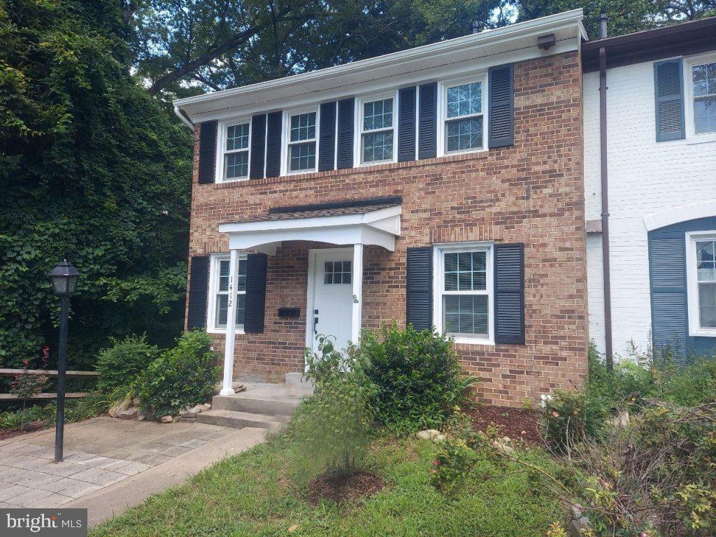 1412 MILBANK RD, WOODBRIDGE, Virginia 22191, 3 Bedrooms Bedrooms, ,3 BathroomsBathrooms,Residential,For sale,1412 MILBANK RD,VAPW2100006 MLS # VAPW2100006