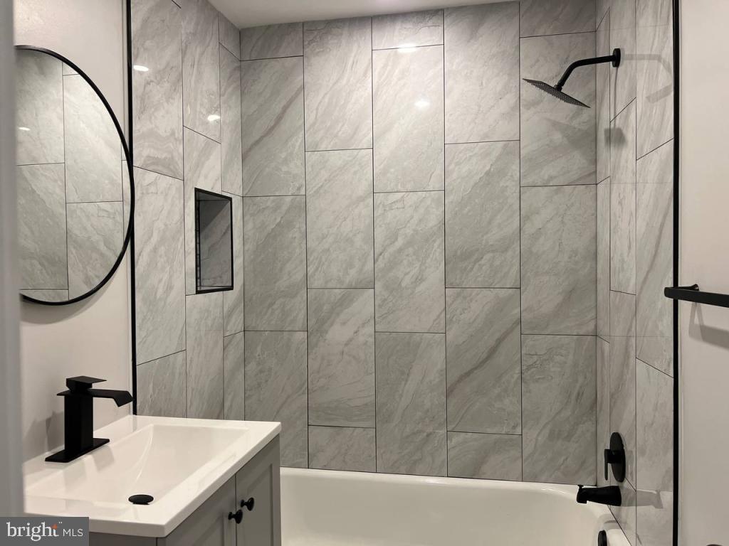 1412 MILBANK RD, WOODBRIDGE, Virginia 22191, 3 Bedrooms Bedrooms, ,3 BathroomsBathrooms,Residential,For sale,1412 MILBANK RD,VAPW2100006 MLS # VAPW2100006