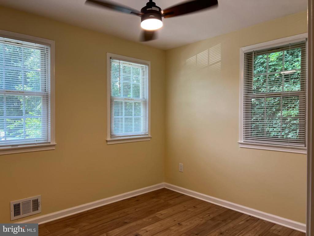 1412 MILBANK RD, WOODBRIDGE, Virginia 22191, 3 Bedrooms Bedrooms, ,3 BathroomsBathrooms,Residential,For sale,1412 MILBANK RD,VAPW2100006 MLS # VAPW2100006
