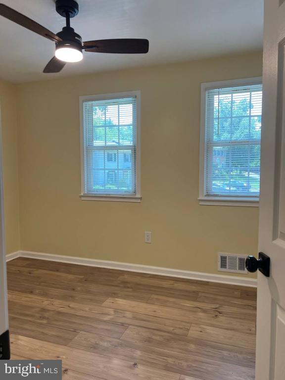 1412 MILBANK RD, WOODBRIDGE, Virginia 22191, 3 Bedrooms Bedrooms, ,3 BathroomsBathrooms,Residential,For sale,1412 MILBANK RD,VAPW2100006 MLS # VAPW2100006