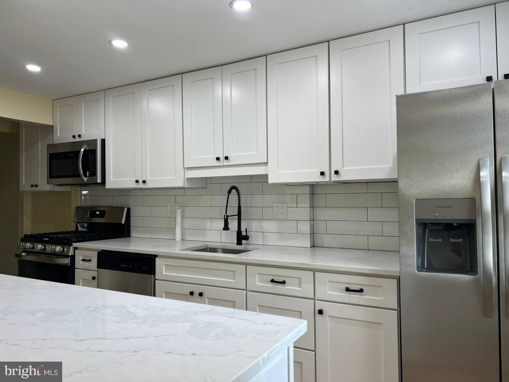 1412 MILBANK RD, WOODBRIDGE, Virginia 22191, 3 Bedrooms Bedrooms, ,3 BathroomsBathrooms,Residential,For sale,1412 MILBANK RD,VAPW2100006 MLS # VAPW2100006