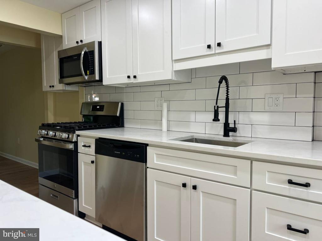 1412 MILBANK RD, WOODBRIDGE, Virginia 22191, 3 Bedrooms Bedrooms, ,3 BathroomsBathrooms,Residential,For sale,1412 MILBANK RD,VAPW2100006 MLS # VAPW2100006