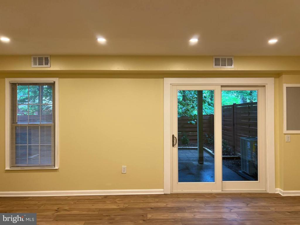 1412 MILBANK RD, WOODBRIDGE, Virginia 22191, 3 Bedrooms Bedrooms, ,3 BathroomsBathrooms,Residential,For sale,1412 MILBANK RD,VAPW2100006 MLS # VAPW2100006