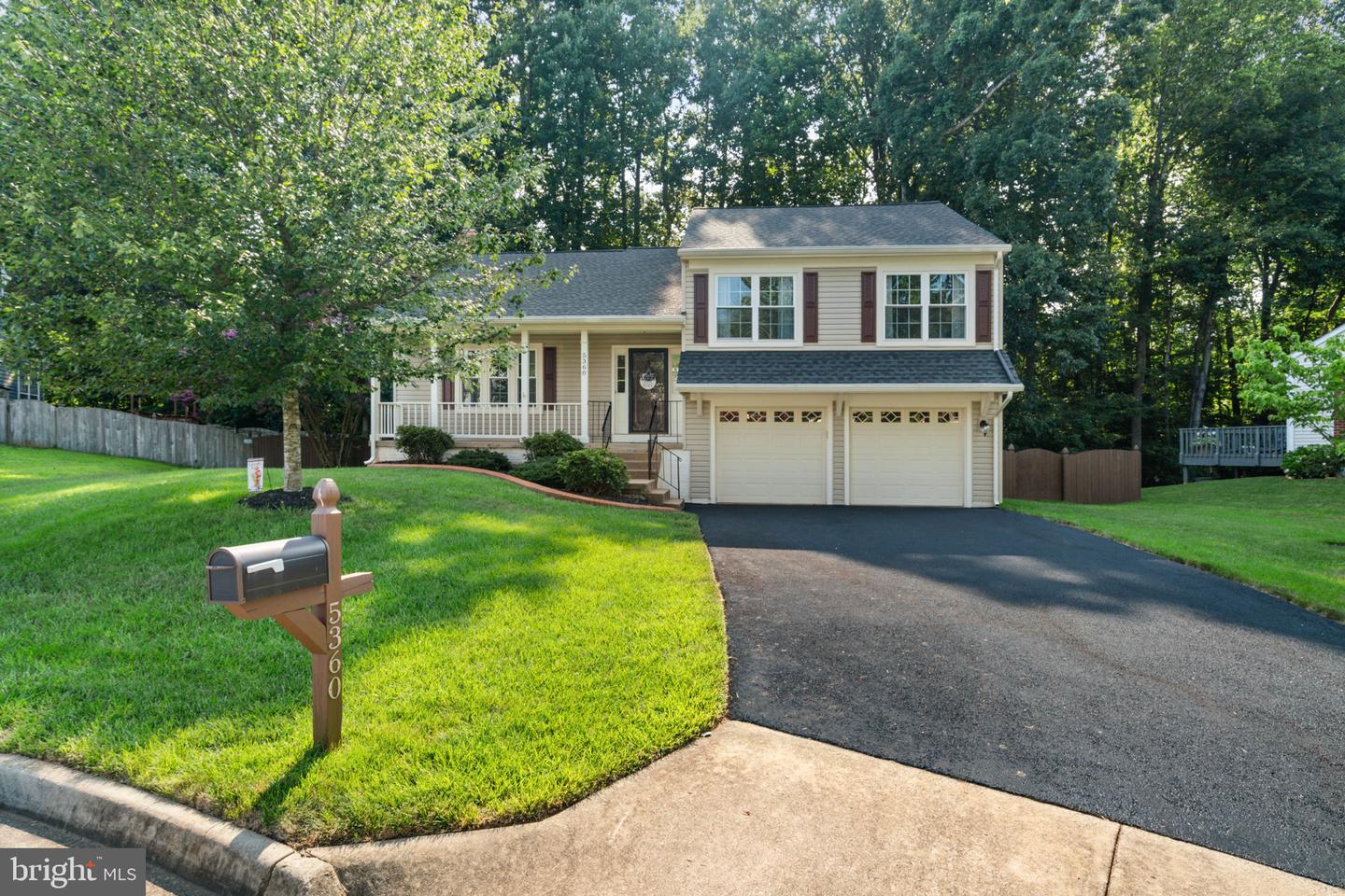 5360 SATTERFIELD DR, WOODBRIDGE, Virginia 22193, 4 Bedrooms Bedrooms, ,3 BathroomsBathrooms,Residential,For sale,5360 SATTERFIELD DR,VAPW2100022 MLS # VAPW2100022