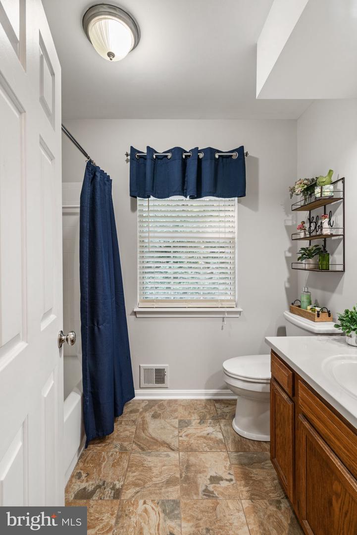 5360 SATTERFIELD DR, WOODBRIDGE, Virginia 22193, 4 Bedrooms Bedrooms, ,3 BathroomsBathrooms,Residential,For sale,5360 SATTERFIELD DR,VAPW2100022 MLS # VAPW2100022