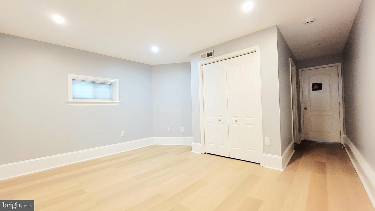 2216 1ST ST NW, WASHINGTON, District Of Columbia 20001, 6 Bedrooms Bedrooms, ,4 BathroomsBathrooms,Residential,For sale,2216 1ST ST NW,DCDC2212146 MLS # DCDC2212146