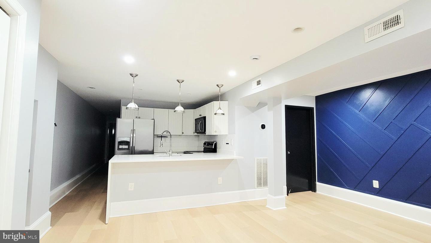 2216 1ST ST NW, WASHINGTON, District Of Columbia 20001, 6 Bedrooms Bedrooms, ,4 BathroomsBathrooms,Residential,For sale,2216 1ST ST NW,DCDC2212146 MLS # DCDC2212146