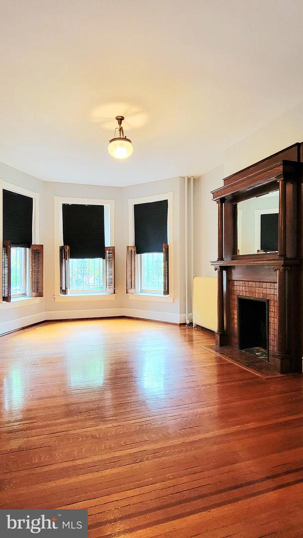 2216 1ST ST NW, WASHINGTON, District Of Columbia 20001, 6 Bedrooms Bedrooms, ,4 BathroomsBathrooms,Residential,For sale,2216 1ST ST NW,DCDC2212146 MLS # DCDC2212146