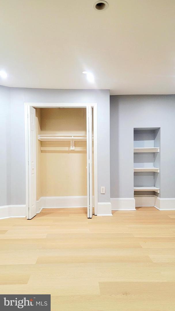 2216 1ST ST NW, WASHINGTON, District Of Columbia 20001, 6 Bedrooms Bedrooms, ,4 BathroomsBathrooms,Residential,For sale,2216 1ST ST NW,DCDC2212146 MLS # DCDC2212146