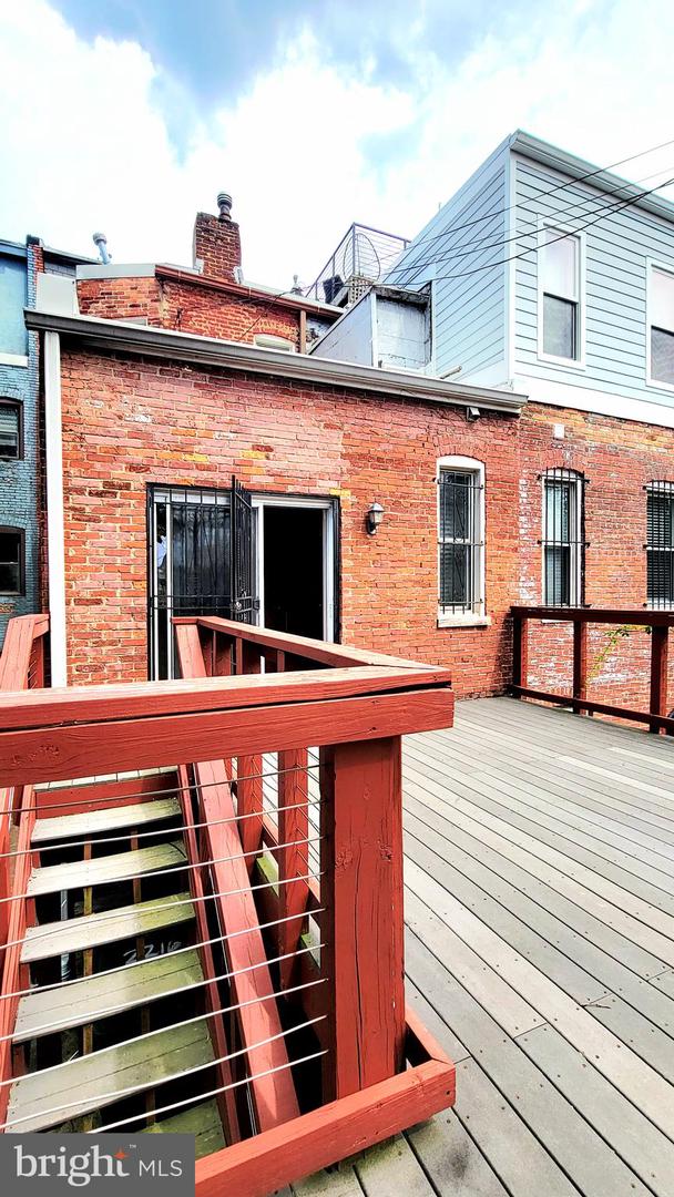 2216 1ST ST NW, WASHINGTON, District Of Columbia 20001, 6 Bedrooms Bedrooms, ,4 BathroomsBathrooms,Residential,For sale,2216 1ST ST NW,DCDC2212146 MLS # DCDC2212146