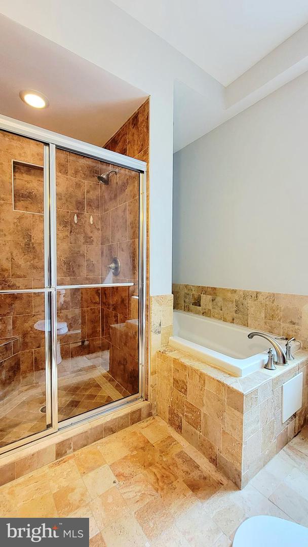 2216 1ST ST NW, WASHINGTON, District Of Columbia 20001, 6 Bedrooms Bedrooms, ,4 BathroomsBathrooms,Residential,For sale,2216 1ST ST NW,DCDC2212146 MLS # DCDC2212146