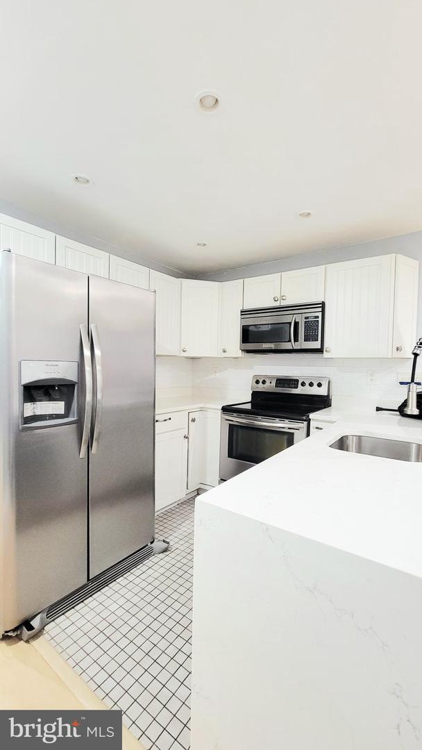 2216 1ST ST NW, WASHINGTON, District Of Columbia 20001, 6 Bedrooms Bedrooms, ,4 BathroomsBathrooms,Residential,For sale,2216 1ST ST NW,DCDC2212146 MLS # DCDC2212146