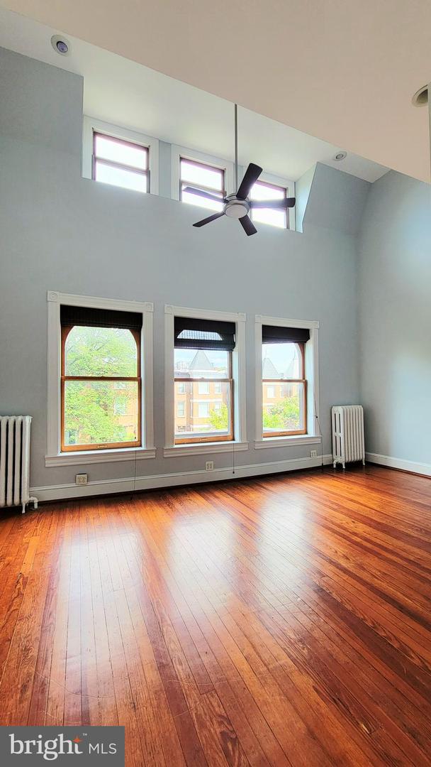 2216 1ST ST NW, WASHINGTON, District Of Columbia 20001, 6 Bedrooms Bedrooms, ,4 BathroomsBathrooms,Residential,For sale,2216 1ST ST NW,DCDC2212146 MLS # DCDC2212146