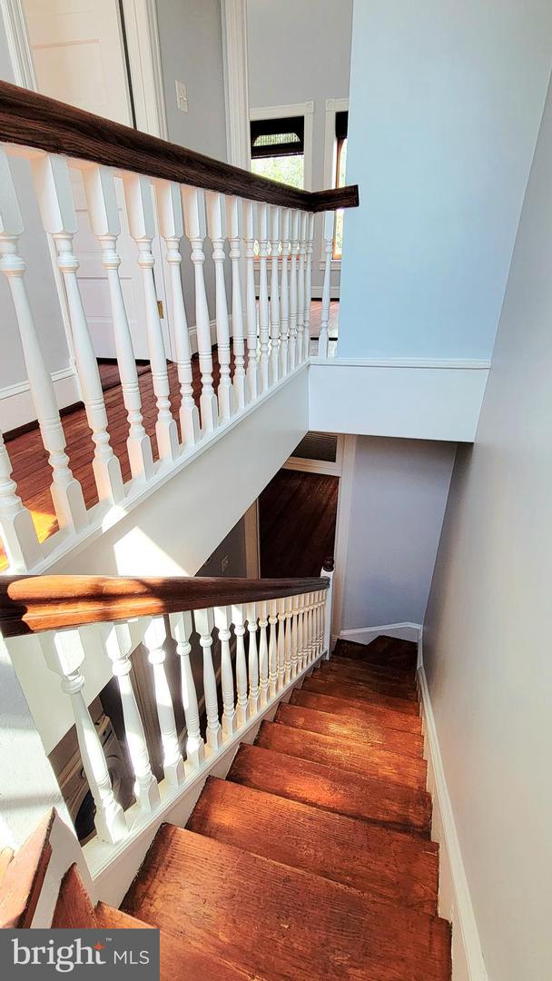 2216 1ST ST NW, WASHINGTON, District Of Columbia 20001, 6 Bedrooms Bedrooms, ,4 BathroomsBathrooms,Residential,For sale,2216 1ST ST NW,DCDC2212146 MLS # DCDC2212146