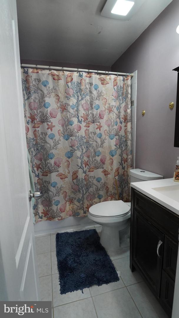 5674 OAK TANAGER CT, BURKE, Virginia 22015, 3 Bedrooms Bedrooms, ,1 BathroomBathrooms,Residential,For sale,5674 OAK TANAGER CT,VAFX2257692 MLS # VAFX2257692
