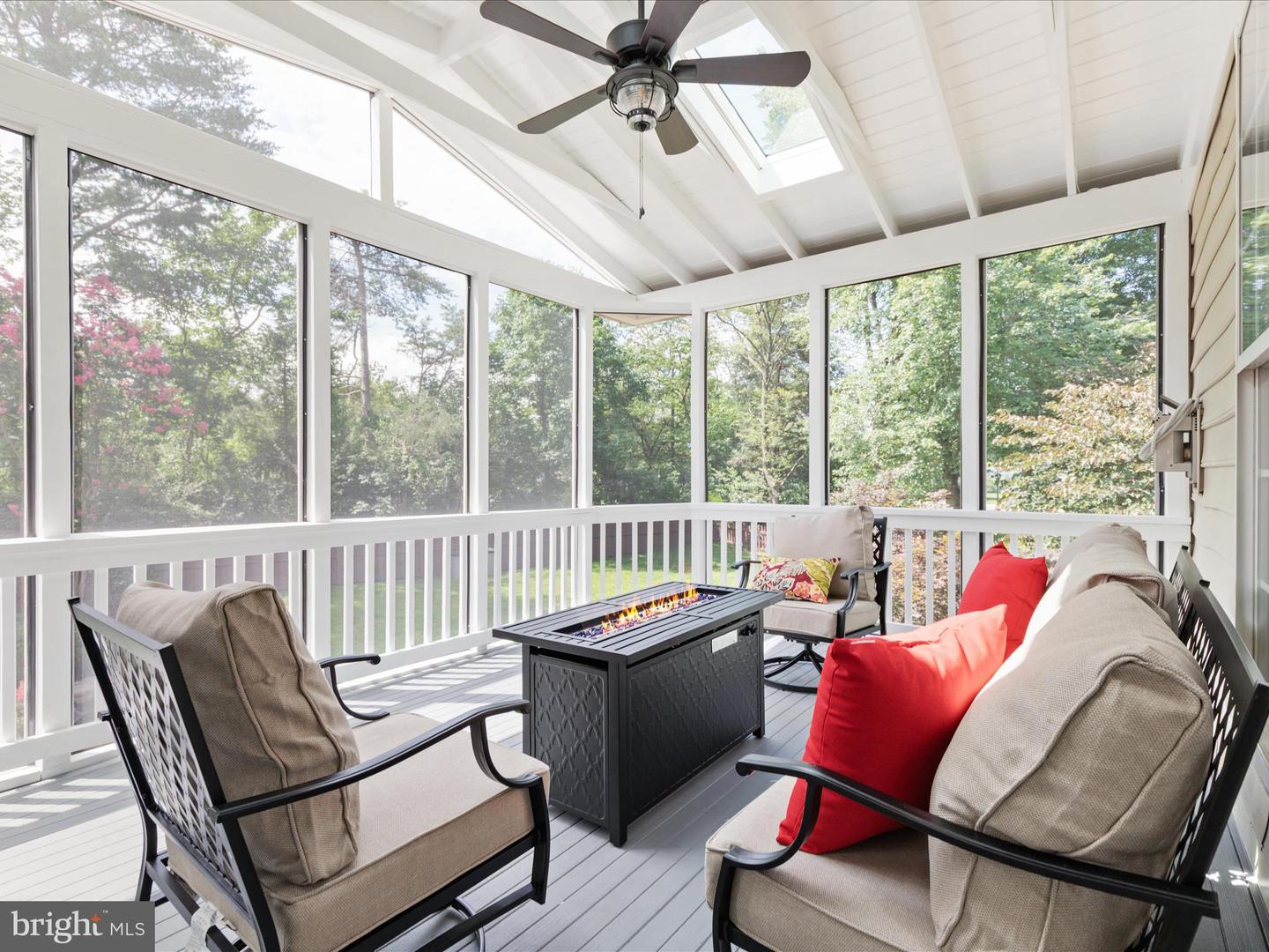 21424 GLEBE VIEW, BROADLANDS, Virginia 20148, 6 Bedrooms Bedrooms, ,4 BathroomsBathrooms,Residential,For sale,21424 GLEBE VIEW,VALO2103208 MLS # VALO2103208
