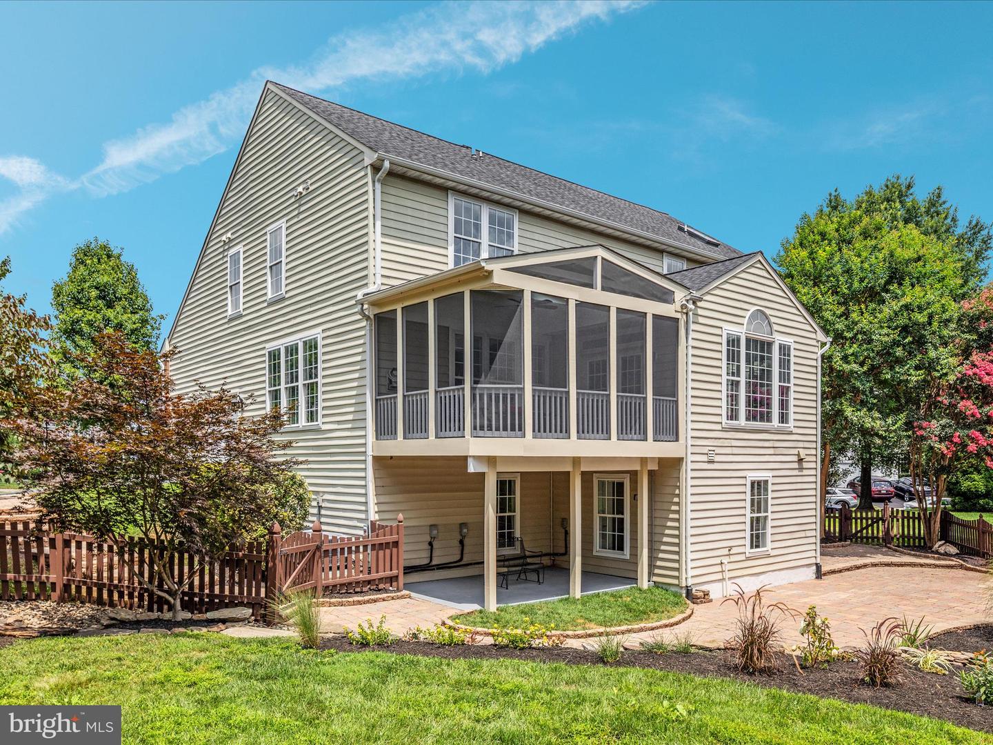 21424 GLEBE VIEW, BROADLANDS, Virginia 20148, 6 Bedrooms Bedrooms, ,4 BathroomsBathrooms,Residential,For sale,21424 GLEBE VIEW,VALO2103208 MLS # VALO2103208