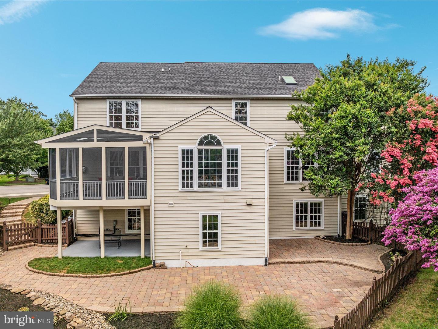 21424 GLEBE VIEW, BROADLANDS, Virginia 20148, 6 Bedrooms Bedrooms, ,4 BathroomsBathrooms,Residential,For sale,21424 GLEBE VIEW,VALO2103208 MLS # VALO2103208