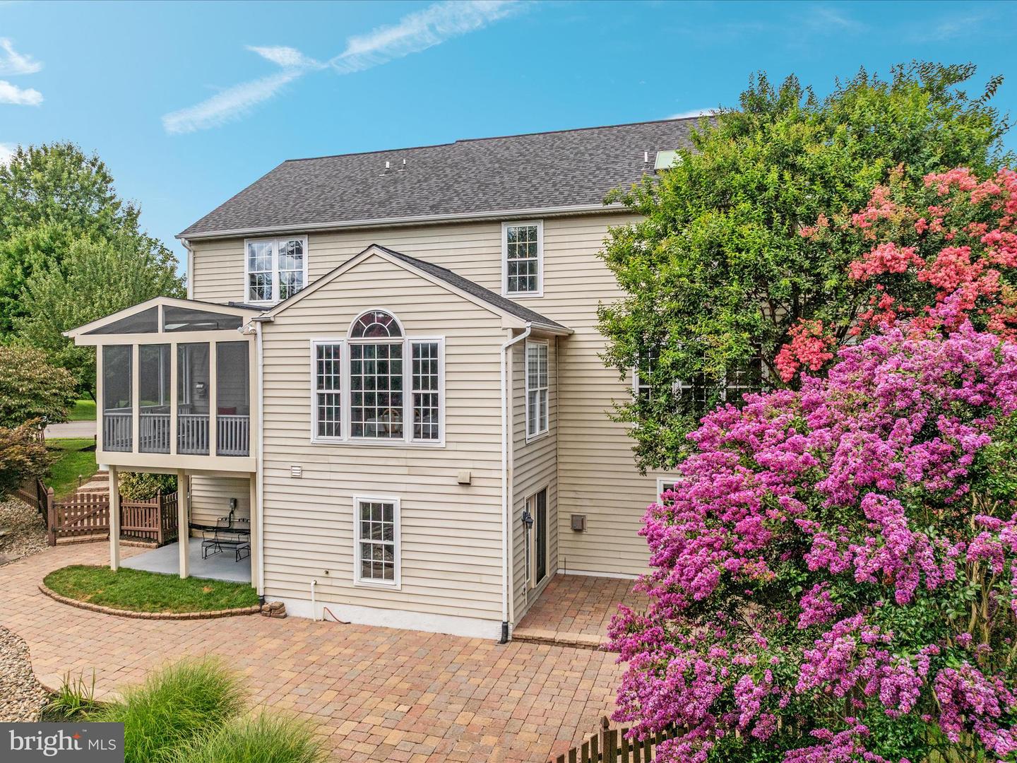 21424 GLEBE VIEW, BROADLANDS, Virginia 20148, 6 Bedrooms Bedrooms, ,4 BathroomsBathrooms,Residential,For sale,21424 GLEBE VIEW,VALO2103208 MLS # VALO2103208