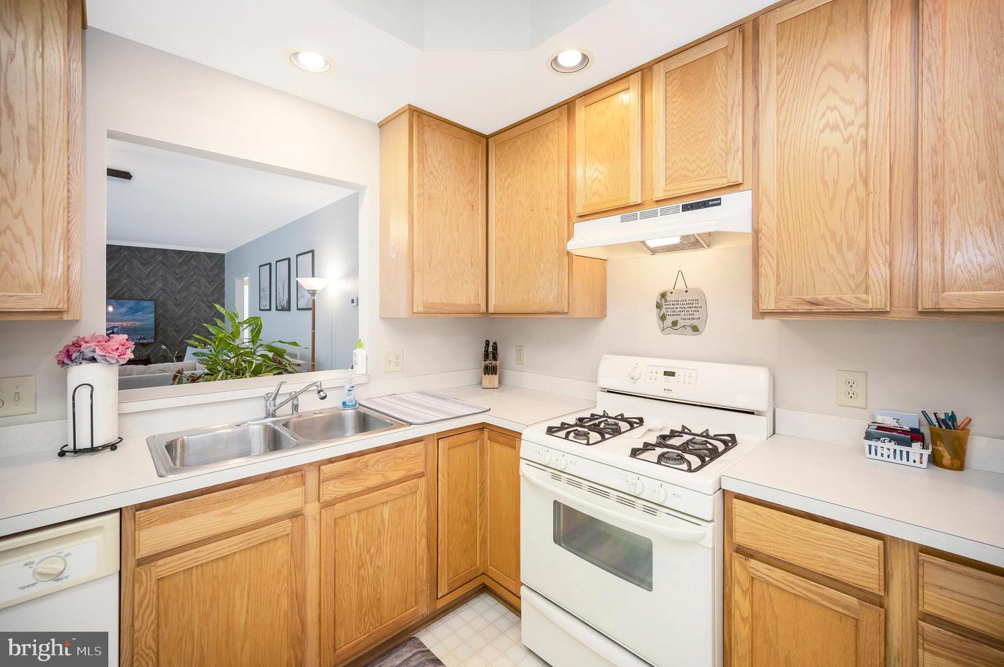 11311 MACON DR, FREDERICKSBURG, Virginia 22407, 2 Bedrooms Bedrooms, ,2 BathroomsBathrooms,Residential,For sale,11311 MACON DR,VASP2034962 MLS # VASP2034962