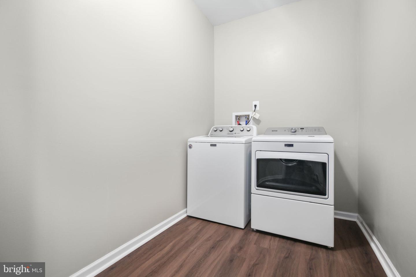 11263 DAHLGREN RD, KING GEORGE, Virginia 22485, 3 Bedrooms Bedrooms, ,3 BathroomsBathrooms,Residential,For sale,11263 DAHLGREN RD,VAKG2006774 MLS # VAKG2006774