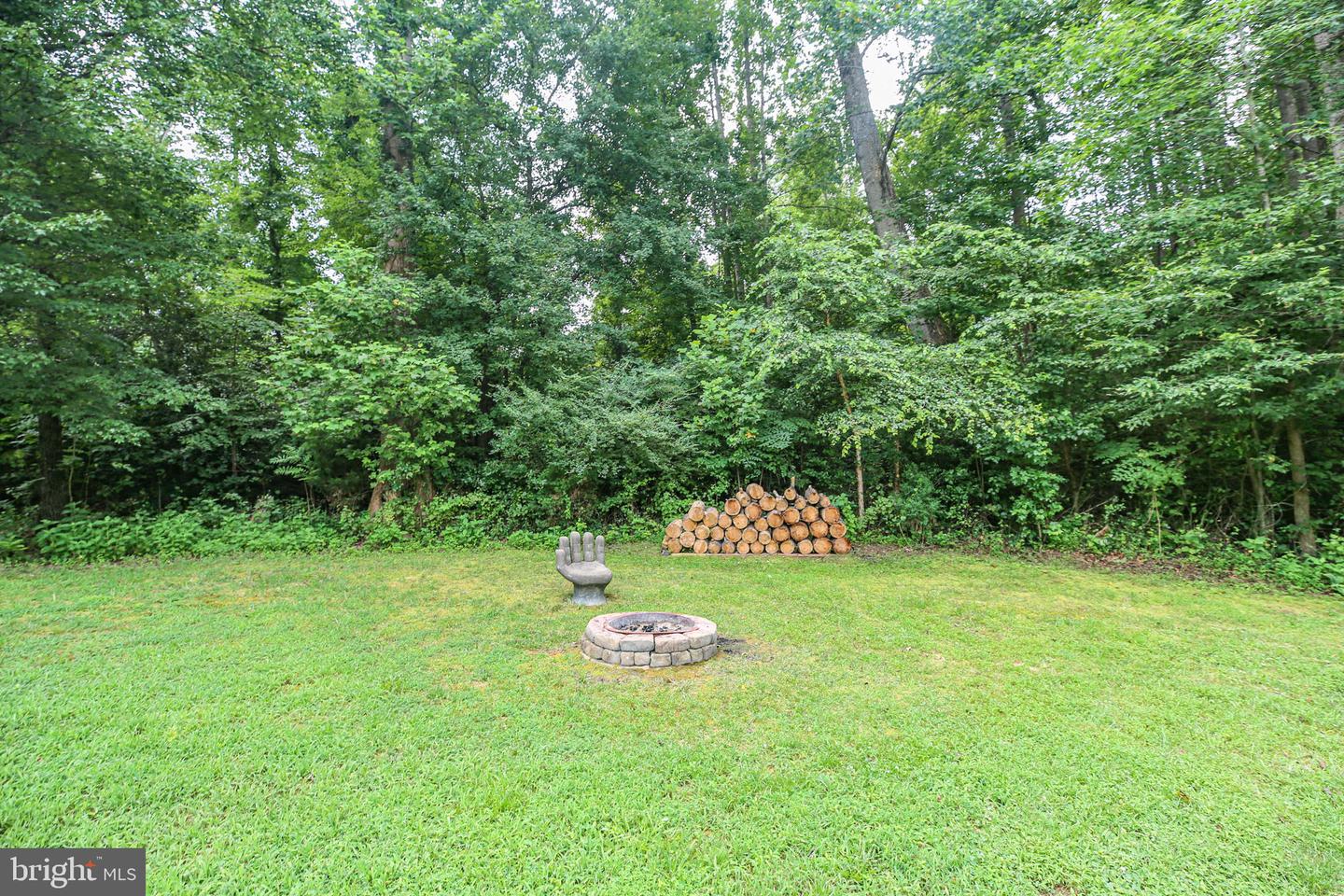 11263 DAHLGREN RD, KING GEORGE, Virginia 22485, 3 Bedrooms Bedrooms, ,3 BathroomsBathrooms,Residential,For sale,11263 DAHLGREN RD,VAKG2006774 MLS # VAKG2006774
