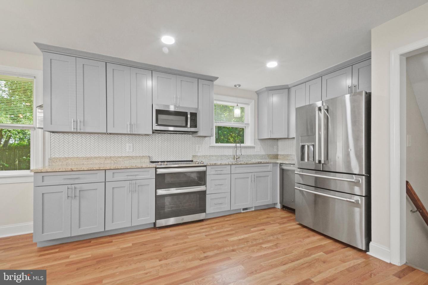 2404 WEDGEWOOD AVE, HENRICO, Virginia 23228, 4 Bedrooms Bedrooms, ,3 BathroomsBathrooms,Residential,For sale,2404 WEDGEWOOD AVE,VAHN2001008 MLS # VAHN2001008