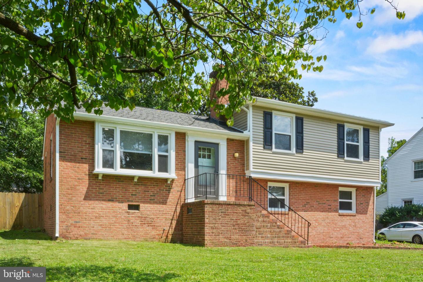 2404 WEDGEWOOD AVE, HENRICO, Virginia 23228, 4 Bedrooms Bedrooms, ,3 BathroomsBathrooms,Residential,For sale,2404 WEDGEWOOD AVE,VAHN2001008 MLS # VAHN2001008